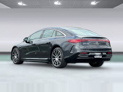 Certified 2023 Mercedes-Benz EQS 580 4MATIC Sedan image 3