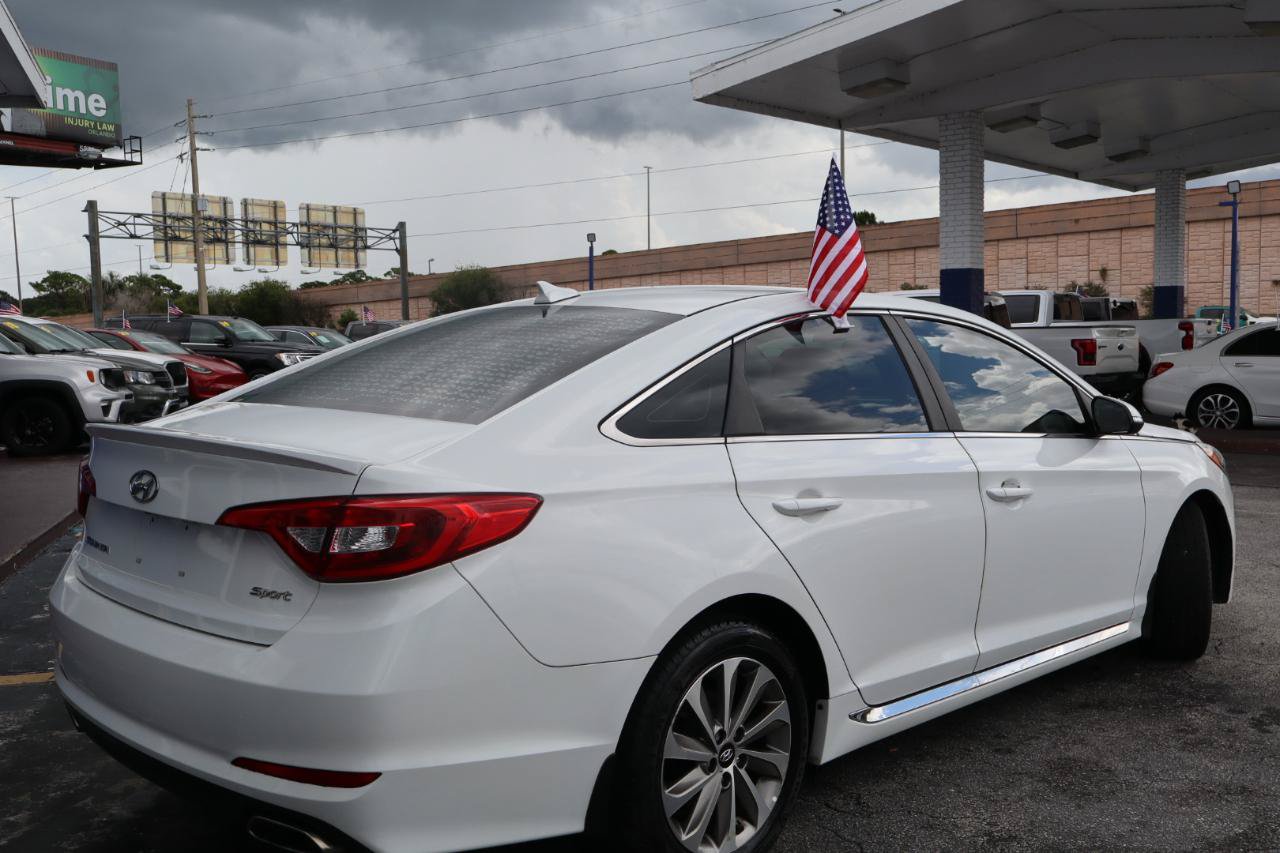 Used 2016 Hyundai Sonata Sport FWD image 5