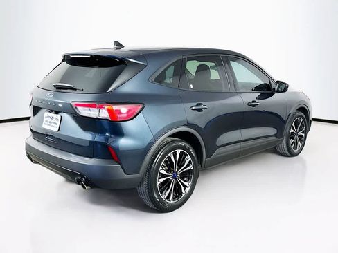 Used 2022 Ford Escape SE w/ SE Sport Appearance Package FWD image 25
