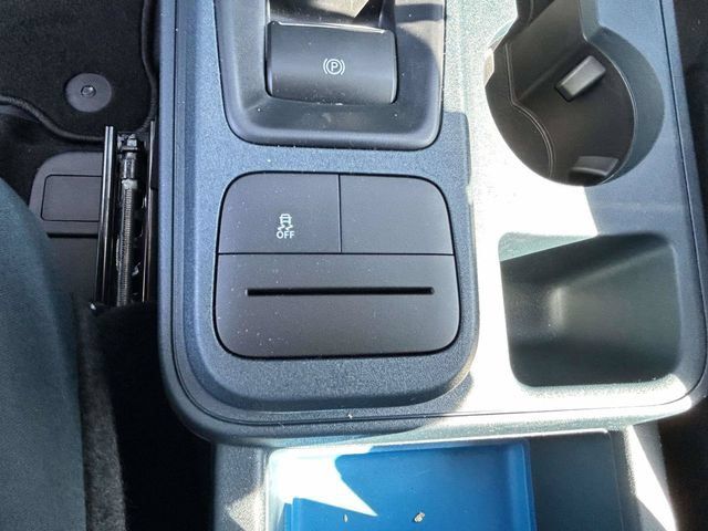 Certified 2026 Ford Maverick XLT w/ Equipment Group 301A AWD/4WD image 14