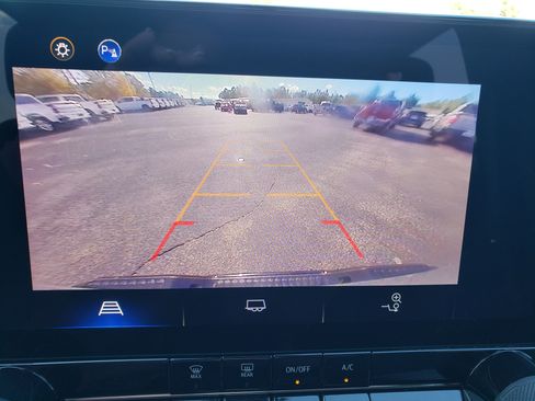 Used 2023 Chevrolet Colorado W/T w/ Advanced Trailering Package image 38