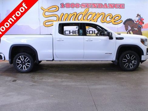 Used 2019 GMC Sierra 1500 AT4 image 1