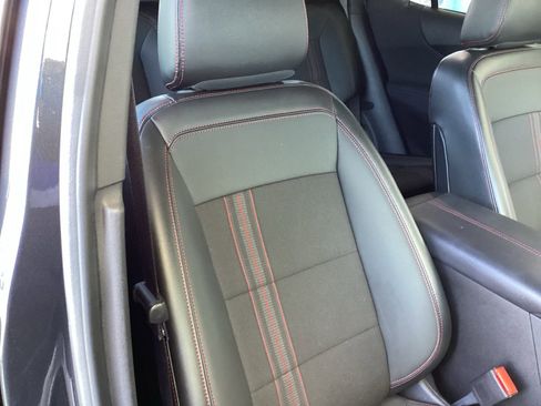 Used 2022 Chevrolet Equinox RS image 17