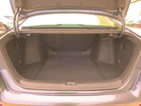 Used 2024 Honda Accord EX image 21