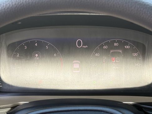 Used 2025 Honda Accord SE image 19