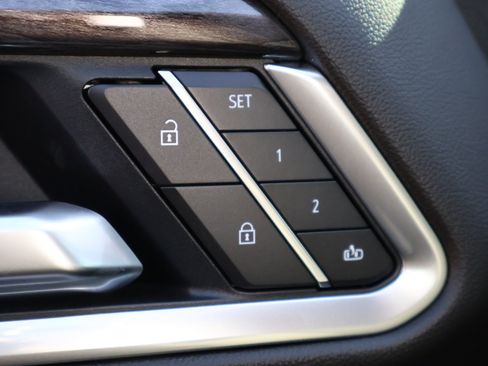 New 2026 Chevrolet Silverado 1500 LTZ w/ LTZ Convenience Package II image 9