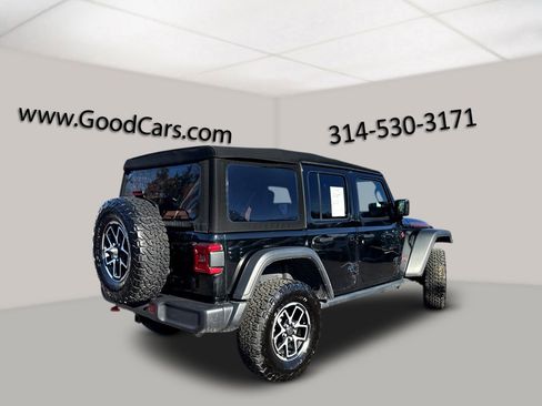 Used 2024 Jeep Wrangler Unlimited Rubicon image 2