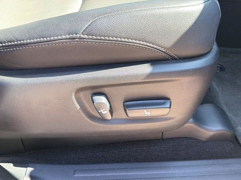 Used 2017 Toyota 4Runner SR5 Premium RWD image 22