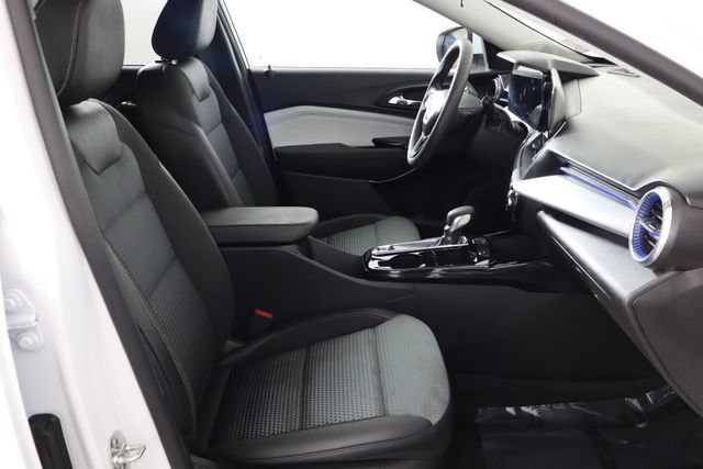 Used 2026 Chevrolet Trax LT FWD image 18