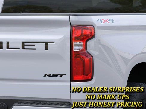 New 2026 Chevrolet Silverado 1500 RST w/ Redline Edition AWD/4WD image 11