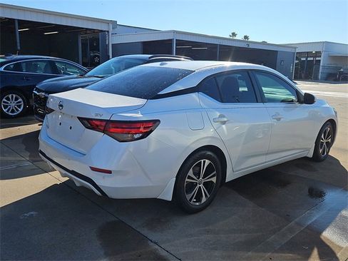 Used 2020 Nissan Sentra SV w/ Trunk Package image 4