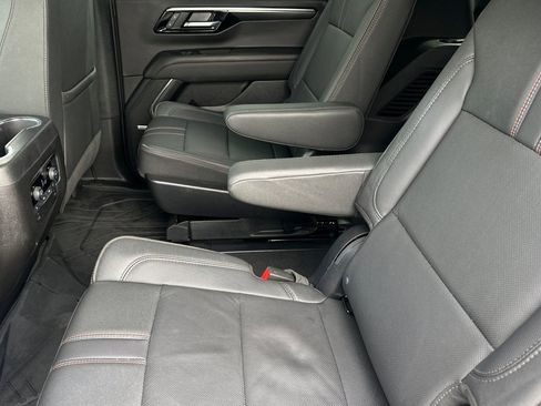 Used 2025 Chevrolet Tahoe RST w/ RST Capability Package AWD/4WD image 11