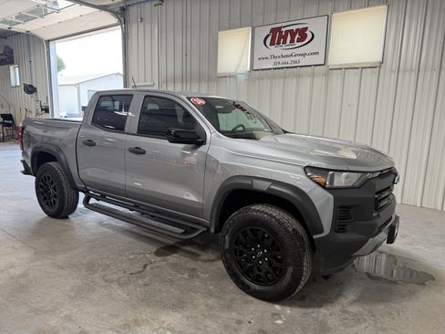 Used 2026 Chevrolet Colorado Trail Boss AWD/4WD image 1