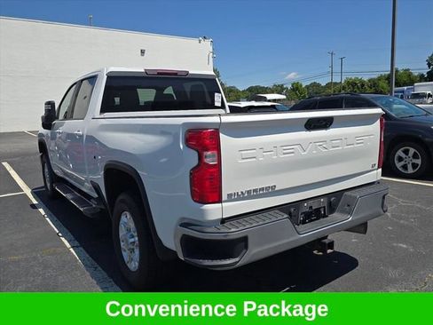 Used 2024 Chevrolet Silverado 2500 LT AWD/4WD image 8