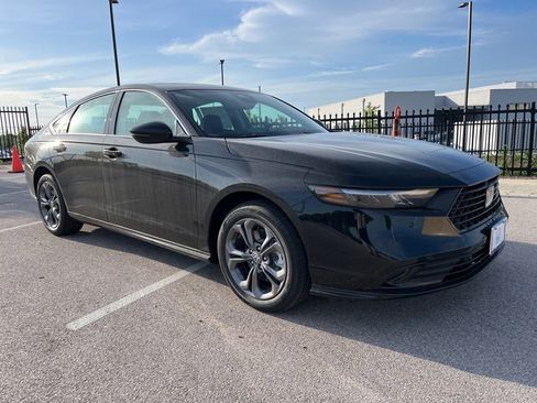 New 2026 Honda Accord EX-L image 2