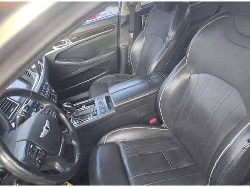 Used 2015 Hyundai Genesis 3.8 w/ Option Group 03 image 10
