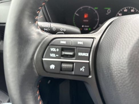 Used 2024 Honda CR-V Sport image 25