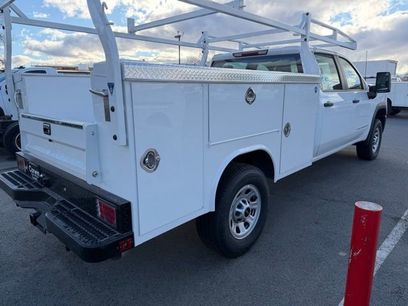 New 2025 GMC Sierra 3500 Pro w/ Fleet Convenience Package