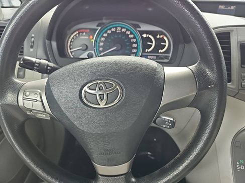 Used 2009 Toyota Venza AWD w/ Convenience Pkg image 20
