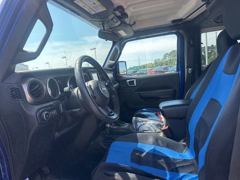 Used 2018 Jeep Wrangler Sport AWD/4WD image 11