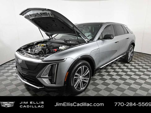 New 2026 Cadillac Lyriq Luxury image 33