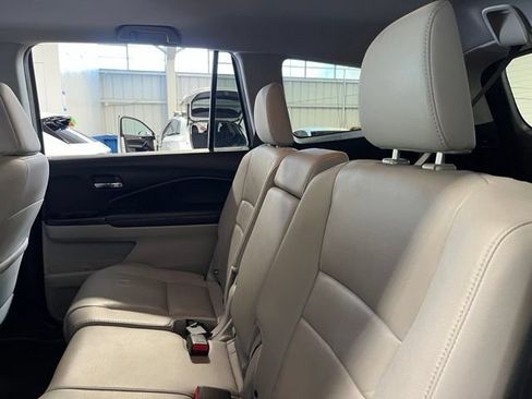 Used 2018 Honda Pilot EX-L image 18