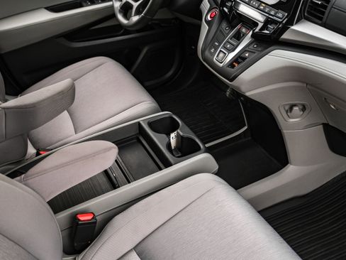 Used 2019 Honda Odyssey EX image 20