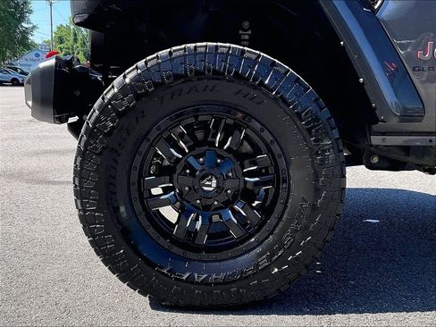 Used 2021 Jeep Gladiator Rubicon AWD/4WD image 22
