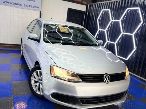 Used 2012 Volkswagen Jetta SE image 12