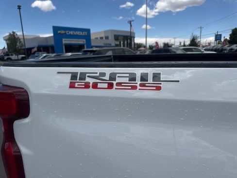 Used 2025 Chevrolet Silverado 1500 LT Trail Boss w/ Protection Package AWD/4WD image 13