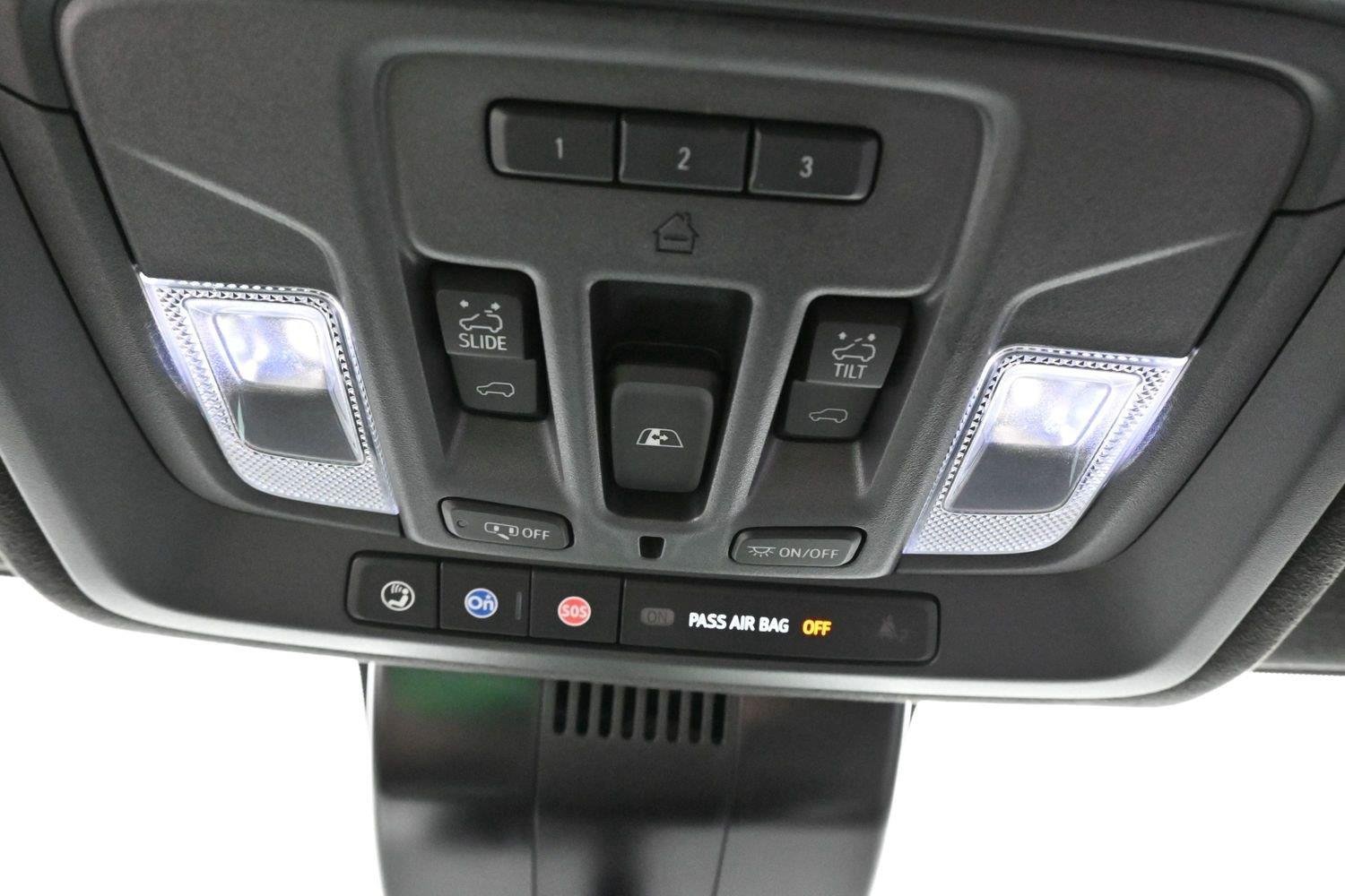 Used 2024 GMC Sierra 2500 AT4X AWD/4WD image 29