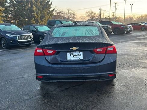 Used 2018 Chevrolet Malibu LT image 30