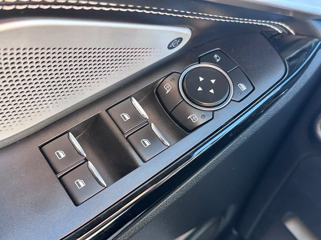 Used 2022 Ford Explorer ST w/ Equipment Group 401A AWD/4WD image 19