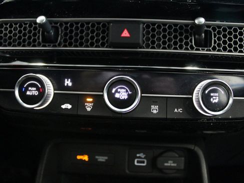 Certified 2024 Honda Civic Sport image 29