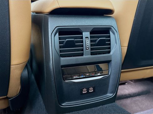 Certified 2024 BMW 330e w/ Premium Package image 26