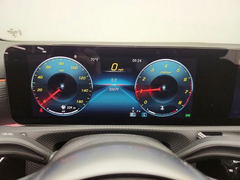 Used 2022 Mercedes-Benz A 220 image 10