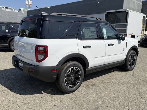 New 2026 Ford Bronco Sport Outer Banks w/ Outer Banks Tech Package+ AWD/4WD image 6