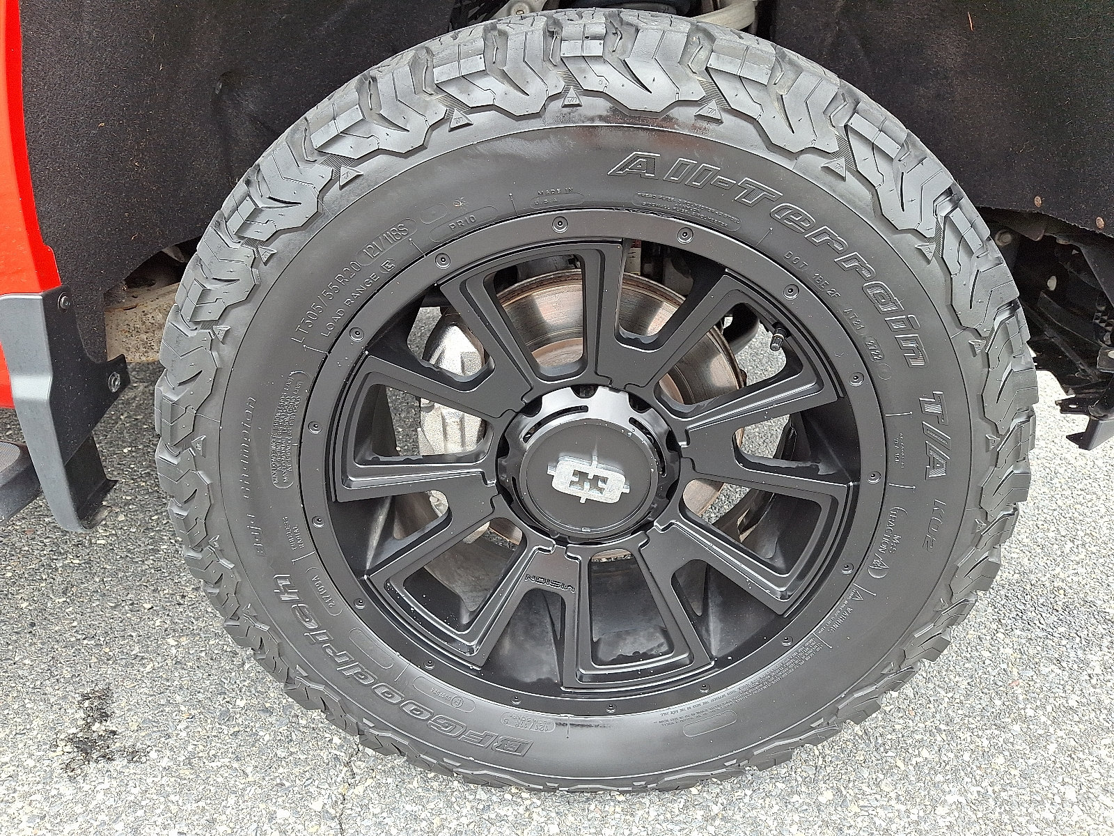 Used 2022 Chevrolet Silverado 1500 LT Trail Boss w/ Convenience Package II AWD/4WD image 9
