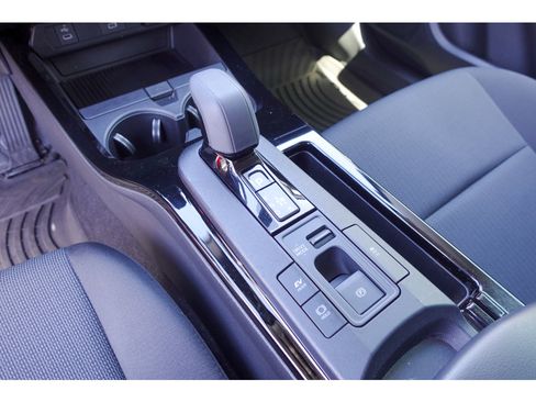 Certified 2024 Toyota Prius LE AWD/4WD image 20