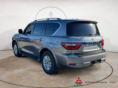 Used 2023 Nissan Armada SV image 5