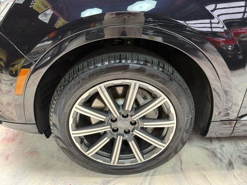 Used 2018 Audi Q7 3.0T Prestige AWD/4WD image 37