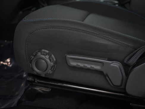 Used 2022 Jeep Wrangler Unlimited Rubicon 4xe w/ Cold Weather Group image 27