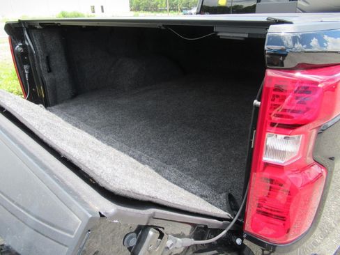 Used 2022 Chevrolet Silverado 1500 LT w/ All Star Edition Plus RWD image 30
