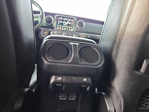 Used 2021 Jeep Wrangler Unlimited Rubicon 4xe w/ Steel Bumper Group image 22