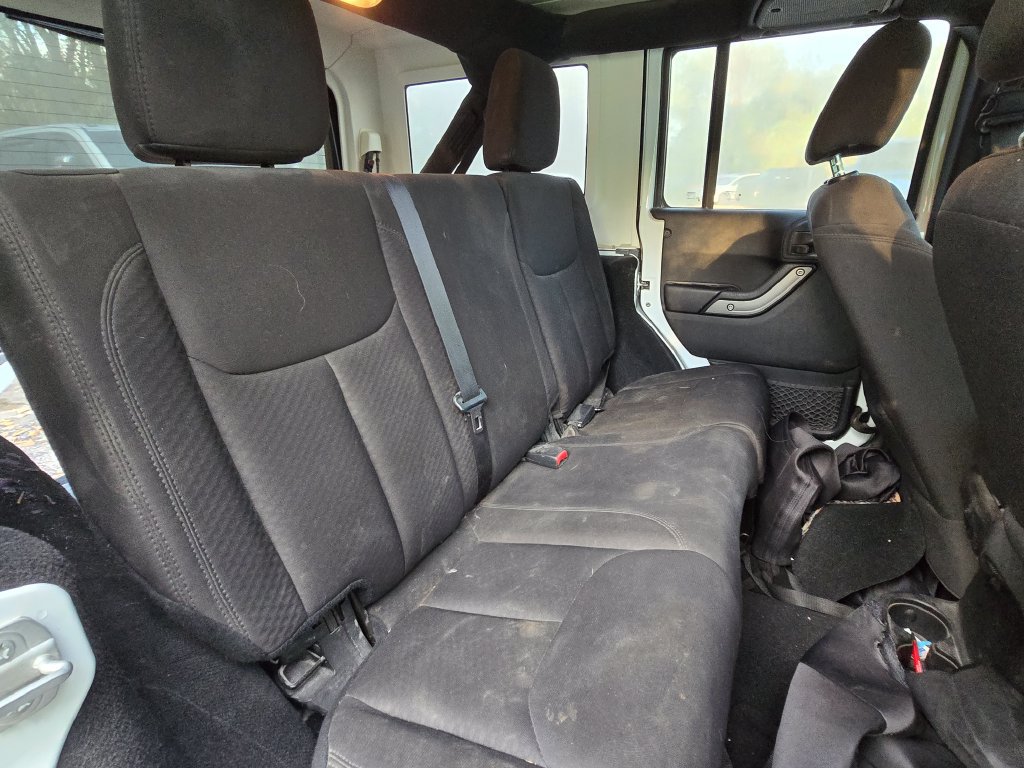 Used 2015 Jeep Wrangler Unlimited Sport w/ Quick Order Package 24S AWD/4WD image 23