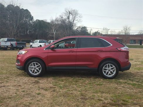 Used 2023 Ford Edge SEL w/ Convenience Package image 10