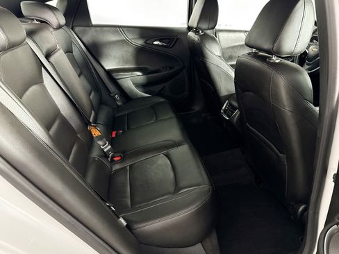 Used 2020 Chevrolet Malibu LT w/ Leather Package image 33