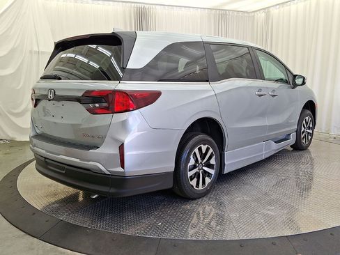 Used 2025 Honda Odyssey EX-L image 28