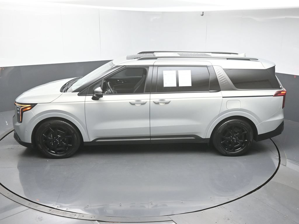 Used 2025 Kia Carnival SX Prestige FWD image 42