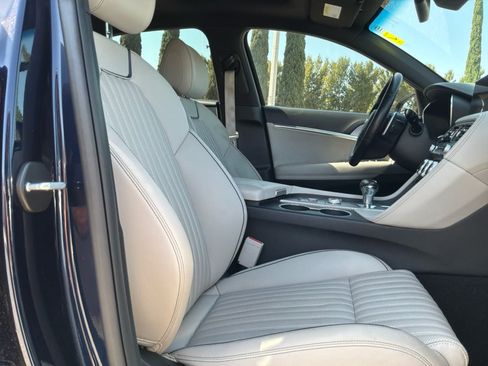 Used 2023 Genesis G70 2.0T w/ Sport Prestige Package RWD image 21